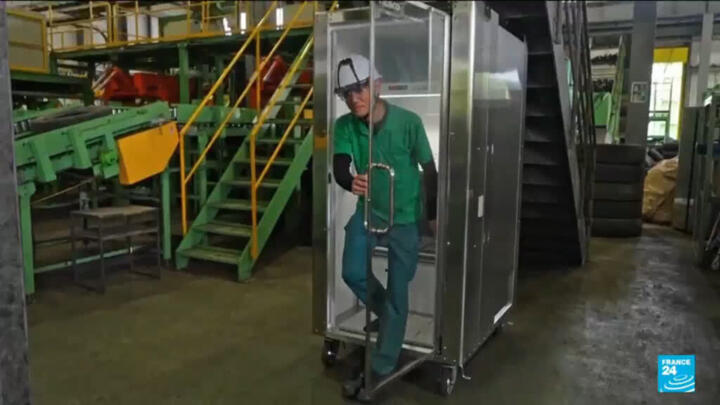 Fridges for humans during heatwaves in Japan